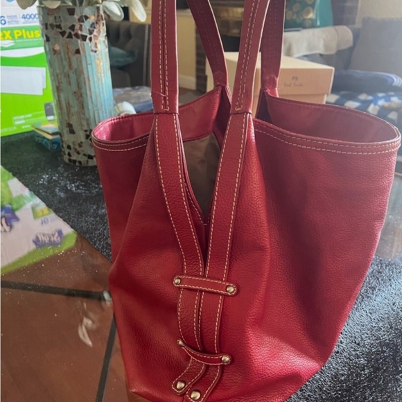 Coldwater Creek Vibrant Red Large Hobo Bag EUC - Picture 2 of 3